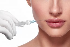 What to Expect During and After a Lip Injection Procedure
