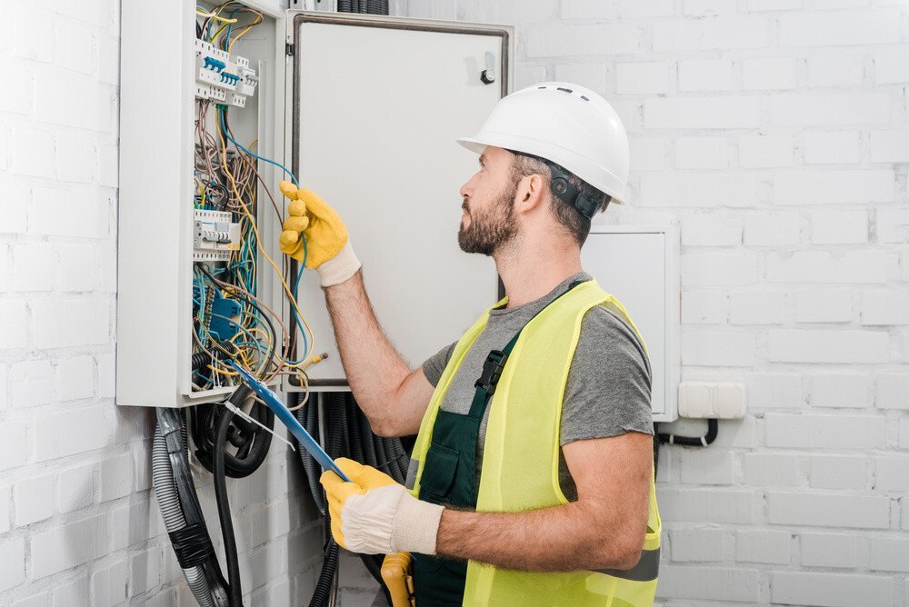 How to Troubleshoot Common Residential Electrical Service Issues